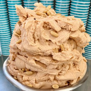 Banana Peanut Curry bei Katchi Ice Cream
