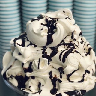 White Coffee Ice Cream bei Katchi Ice Cream